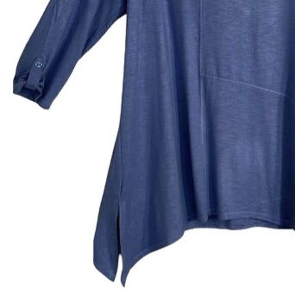 Chicos Zenergy Shirt Womens Medium Blue Relaxed Fit Tunic Round Neck Pullover - Picture 4 of 7
